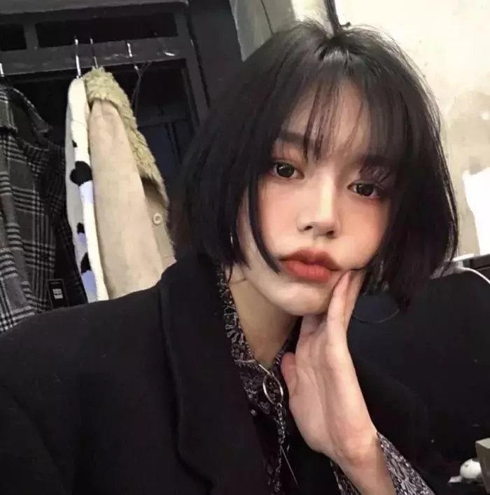 一个近乎正常的家庭